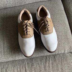 Womens golf shoes